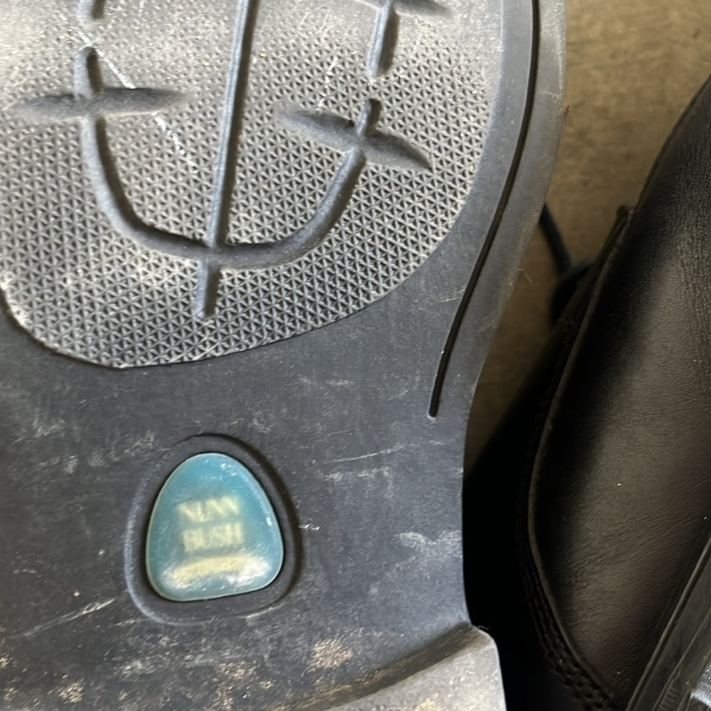 Men's Black Leather Dress Shoes - Picture 6 of 7